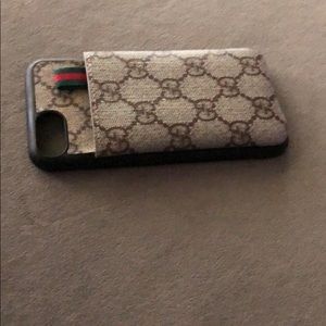 gucci iphone 6,7,8 phone case